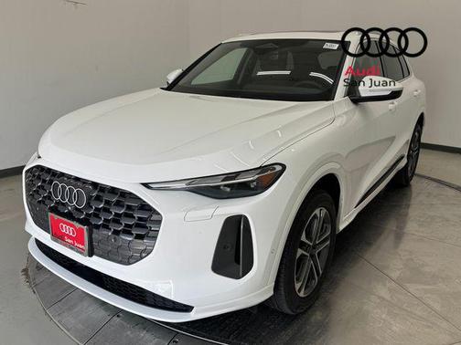 Arkona White 2025 Audi Q5 Premium TFSI quattro S tronic