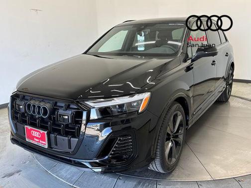 Mythos Black Metallic 2026 Audi Q7 55 Premium Plus