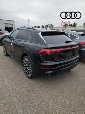 2026 Audi SQ8 4.0T Prestige