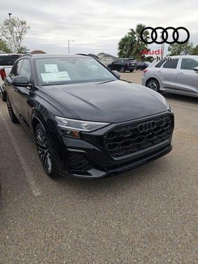 2026 Audi SQ8 4.0T Prestige