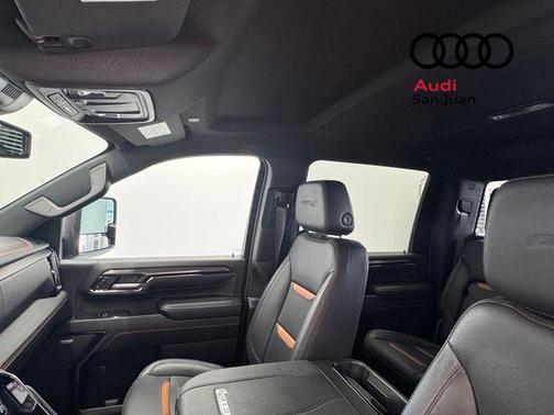 2024 GMC Sierra 2500 AT4