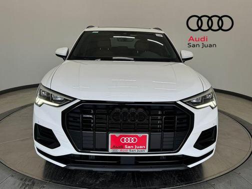 Arkona White 2024 Audi Q3 Premium 40 TFSI quattro Tiptronic
