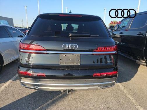 2023 Audi Q7 55 Premium Plus