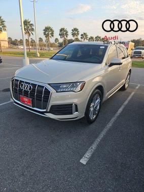 2021 Audi Q7 45 Premium Plus
