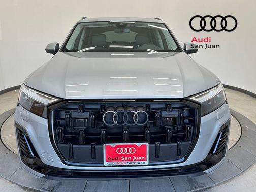 2025 Audi Q7 55 Premium Plus