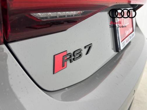 2023 Audi RS 7 4.0T