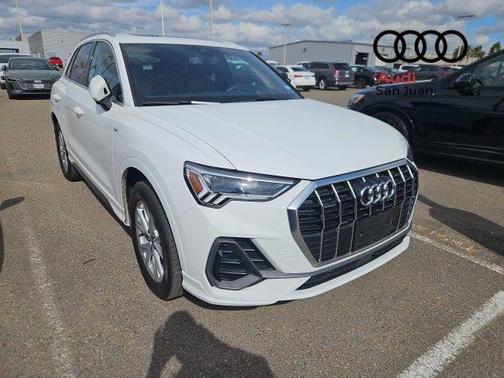 2025 Audi Q3 Premium 45 TFSI S line quattro Tiptronic