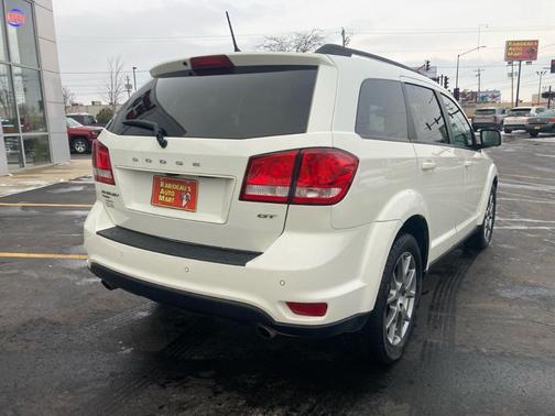 Photo 4 of 26 of 2017 Dodge Journey GT
