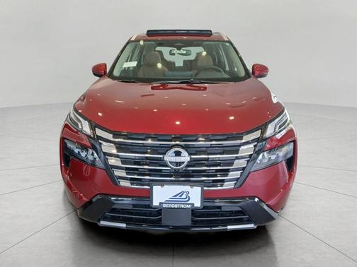 Scarlet Ember Tintcoat 2026 Nissan Rogue Platinum