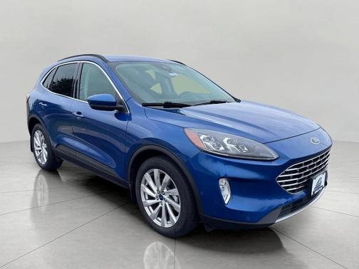 ATLAS BLUE METALLIC 2022 Ford Escape Titanium