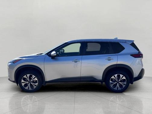 Brilliant Silver Metallic 2023 Nissan Rogue SV