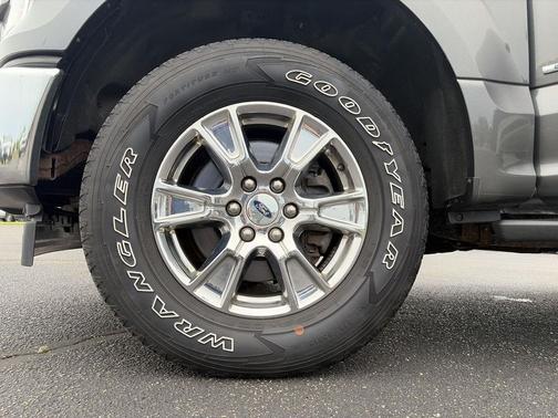 MAGNETIC 2017 Ford F-150 XLT
