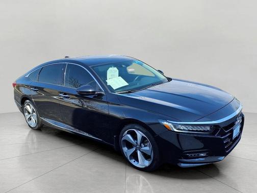 2019 Honda Accord Touring 2.0T