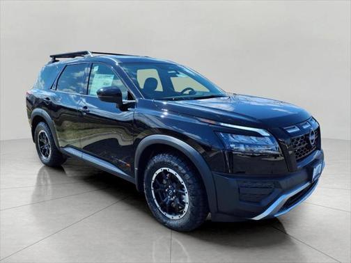 2025 Nissan Pathfinder Rock Creek 4WD