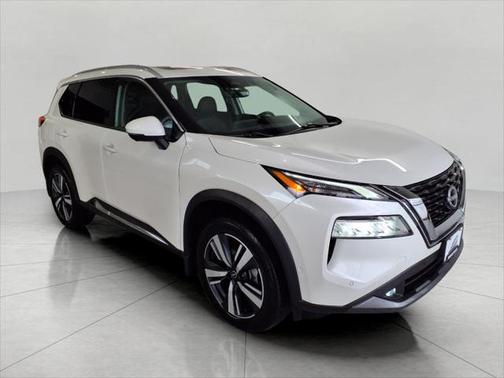 2022 Nissan Rogue SL