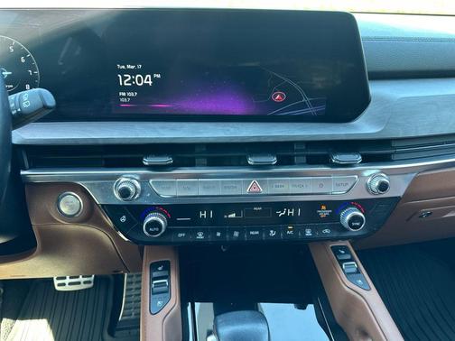 Glacial White Pearl 2023 Kia Telluride SX X-Pro