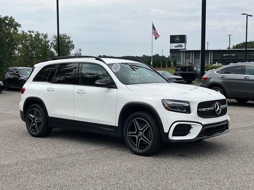 2024 Mercedes-Benz GLB 250 