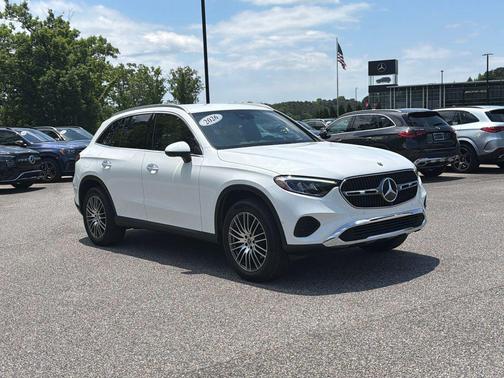 Polar White 2026 Mercedes-Benz GLC 300 4MATIC