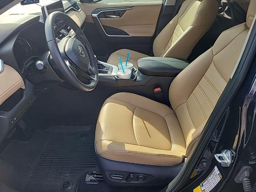 Blueprint 2024 Toyota RAV4 XLE Premium