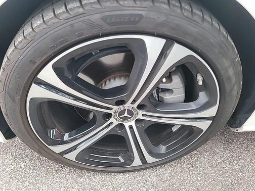 Polar White 2025 Mercedes-Benz C-Class C 300