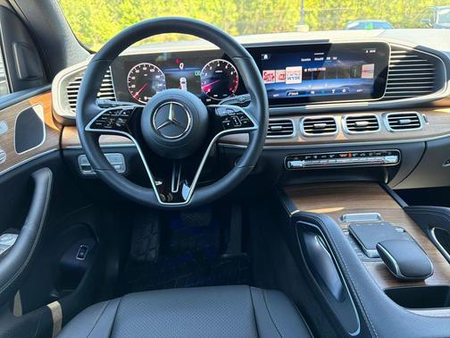 Cirrus Silver Metallic 2025 Mercedes-Benz GLE 350