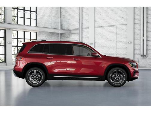 Patagonia Red Metallic 2026 Mercedes-Benz GLB 250 4MATIC
