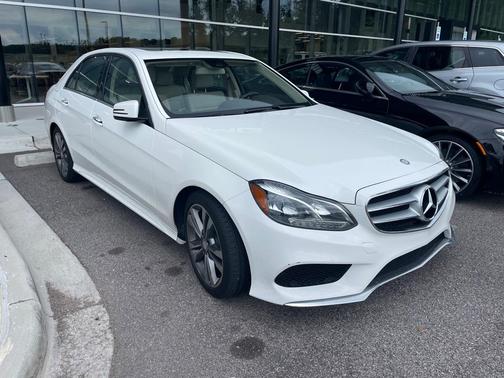 Photo 1 of 14 of 2016 Mercedes-Benz E-Class E 350