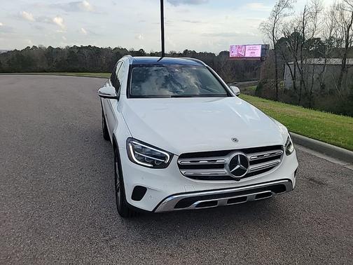 2022 Mercedes-Benz GLC 300 
