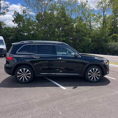Night Black 2023 Mercedes-Benz GLB 250 4MATIC