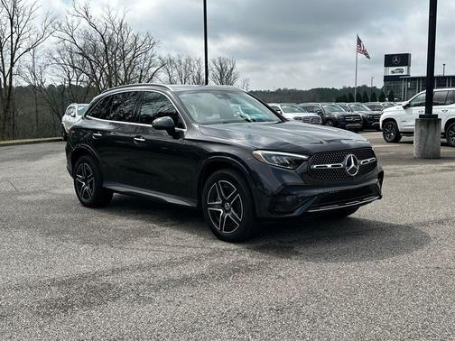 Graphite Grey Metallic 2025 Mercedes-Benz GLC 300 4MATIC