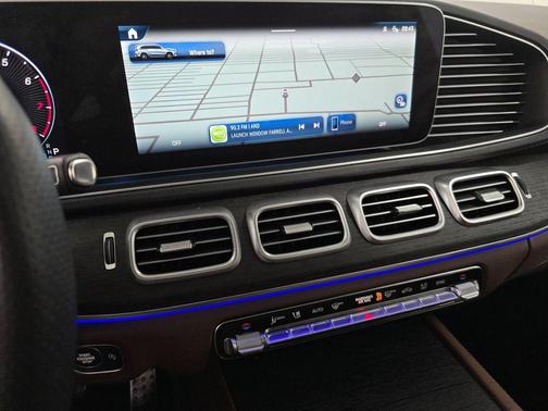 Obsidian Black Metallic 2025 Mercedes-Benz GLS 450 4MATIC