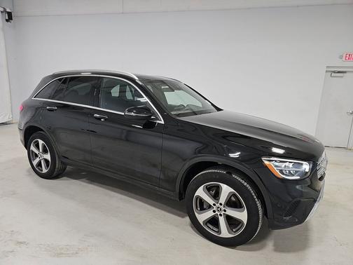 2022 Mercedes-Benz GLC 300 