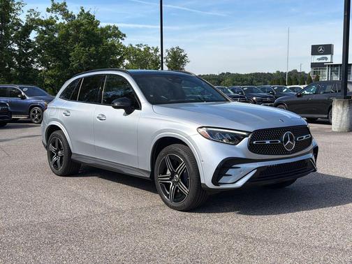 Cirrus Silver Metallic 2026 Mercedes-Benz GLC 300 Base