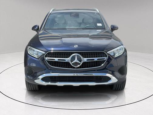 2024 Mercedes-Benz GLC 300