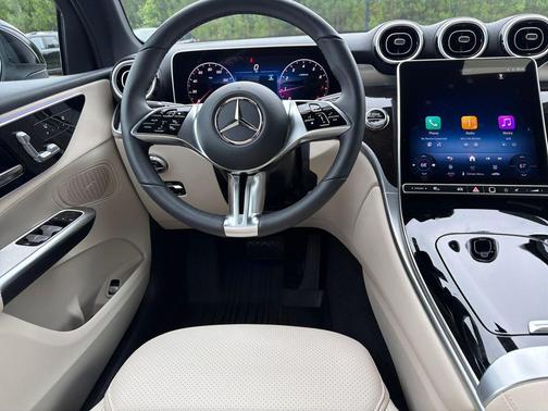 Black 2026 Mercedes-Benz GLC 300