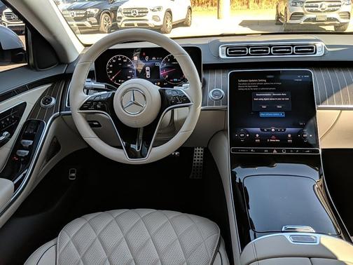 2022 Mercedes-Benz S-Class