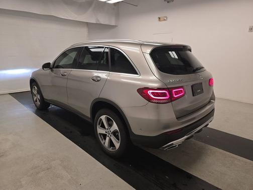 2022 Mercedes-Benz GLC 300 