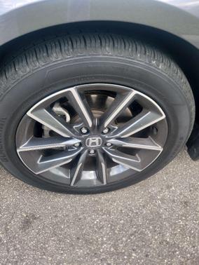 Crystal Black Pearl 2021 Honda Accord EX-L 1.5T