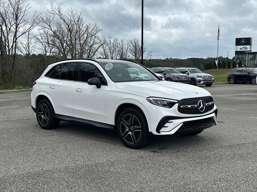 Polar White 2025 Mercedes-Benz GLC 300 4MATIC