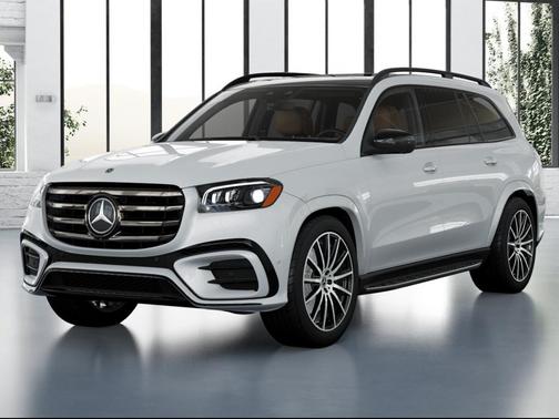 Moonlight White Metallic 2026 Mercedes-Benz GLS 580 4MATIC