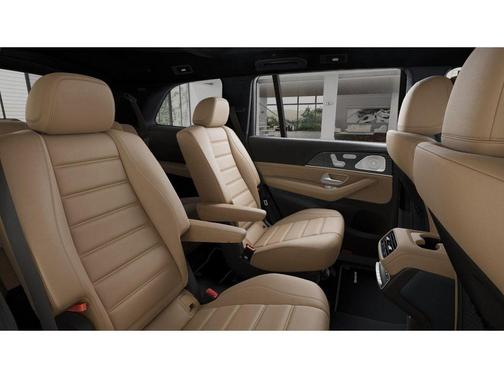 Moonlight White Metallic 2026 Mercedes-Benz GLS 580 4MATIC