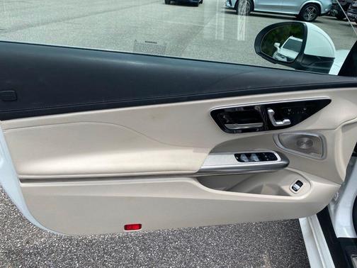 Polar White 2025 Mercedes-Benz CLE 300 4MATIC Cabriolet