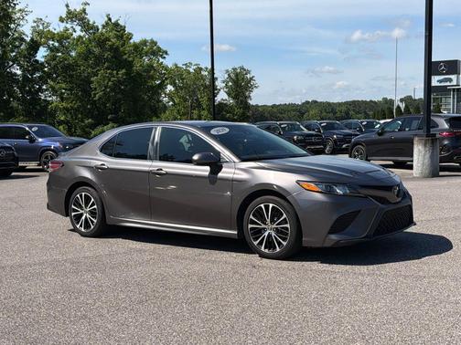 Predawn Gray Mica 2020 Toyota Camry SE