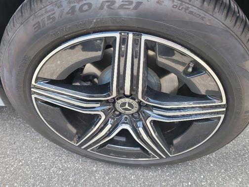 MANUFAKTUR Alpine Grey 2025 Mercedes-Benz GLE 450 4MATIC