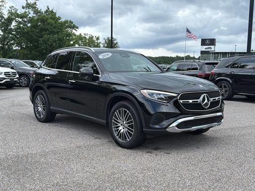 Black 2026 Mercedes-Benz GLC 300