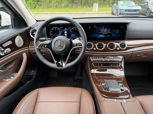 MANUFAKTUR Diamond White Metallic 2023 Mercedes-Benz E-Class 4MATIC