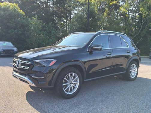 Obsidian Black Metallic 2026 Mercedes-Benz GLE 350 4MATIC