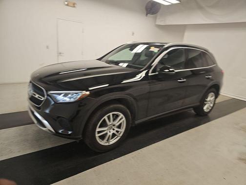 Black 2025 Mercedes-Benz GLC 300 Base