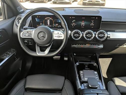 2021 Mercedes-Benz AMG GLB 35