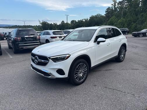 2025 Mercedes-Benz GLC 300 Base